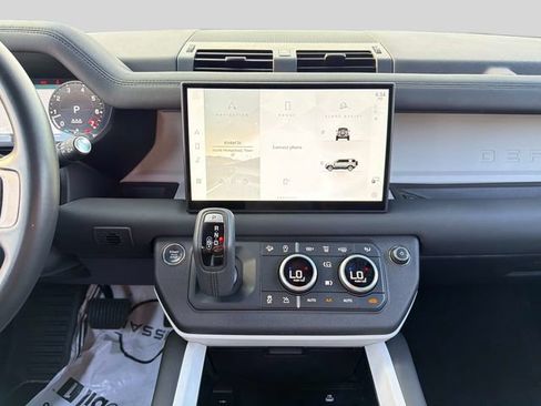 Used 2025 Land Rover Defender 110 S AWD/4WD image 20
