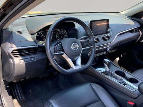 Used 2021 Nissan Altima 2.5 SR AWD/4WD image 12