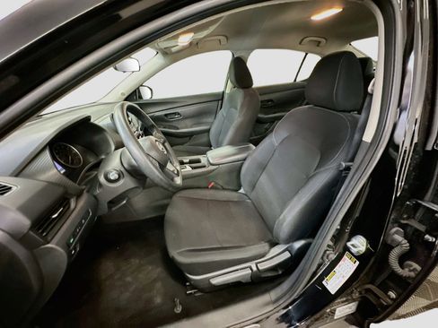 Used 2024 Nissan Sentra S FWD image 13