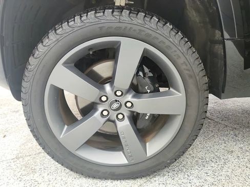 Used 2022 Land Rover Defender 90 V8 image 13