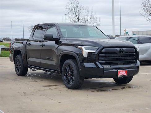 New 2025 Toyota Tundra SR5 image 2
