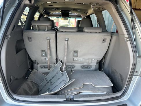 Used 2010 Honda Odyssey EX-L image 25