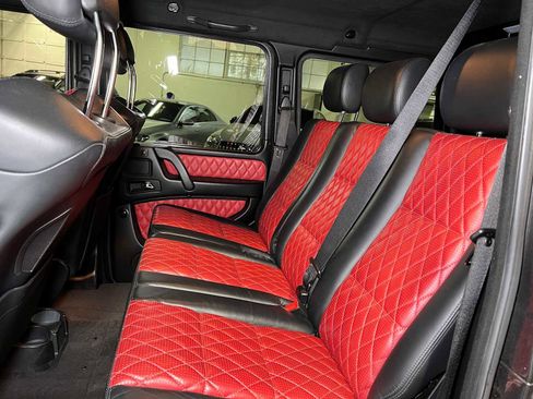 Used 2016 Mercedes-Benz G 63 AMG 4MATIC image 19