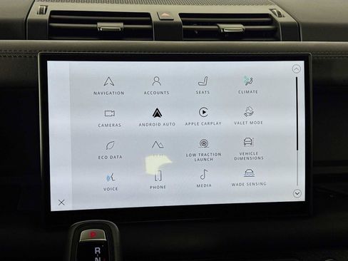 Used 2024 Land Rover Defender 130 X image 14