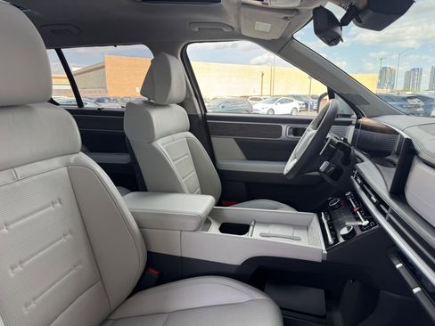 Used 2024 Hyundai Santa Fe Calligraphy image 46