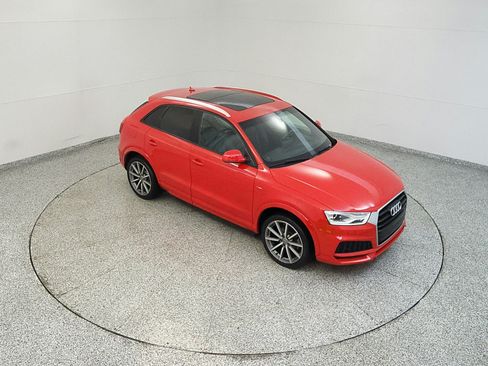 Used 2018 Audi Q3 2.0T Premium FWD image 16
