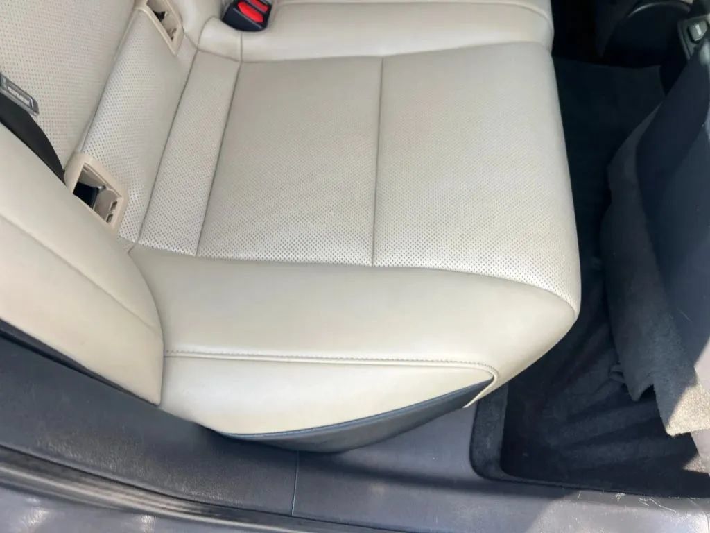 Used 2019 Lexus ES 350 w/ Premium Package FWD image 20