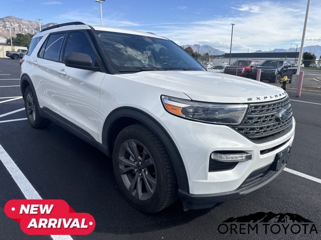 Used 2021 Ford Explorer XLT w/ Equipment Group 202A AWD/4WD image 6