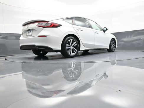 Certified 2023 Honda Civic LX image 28