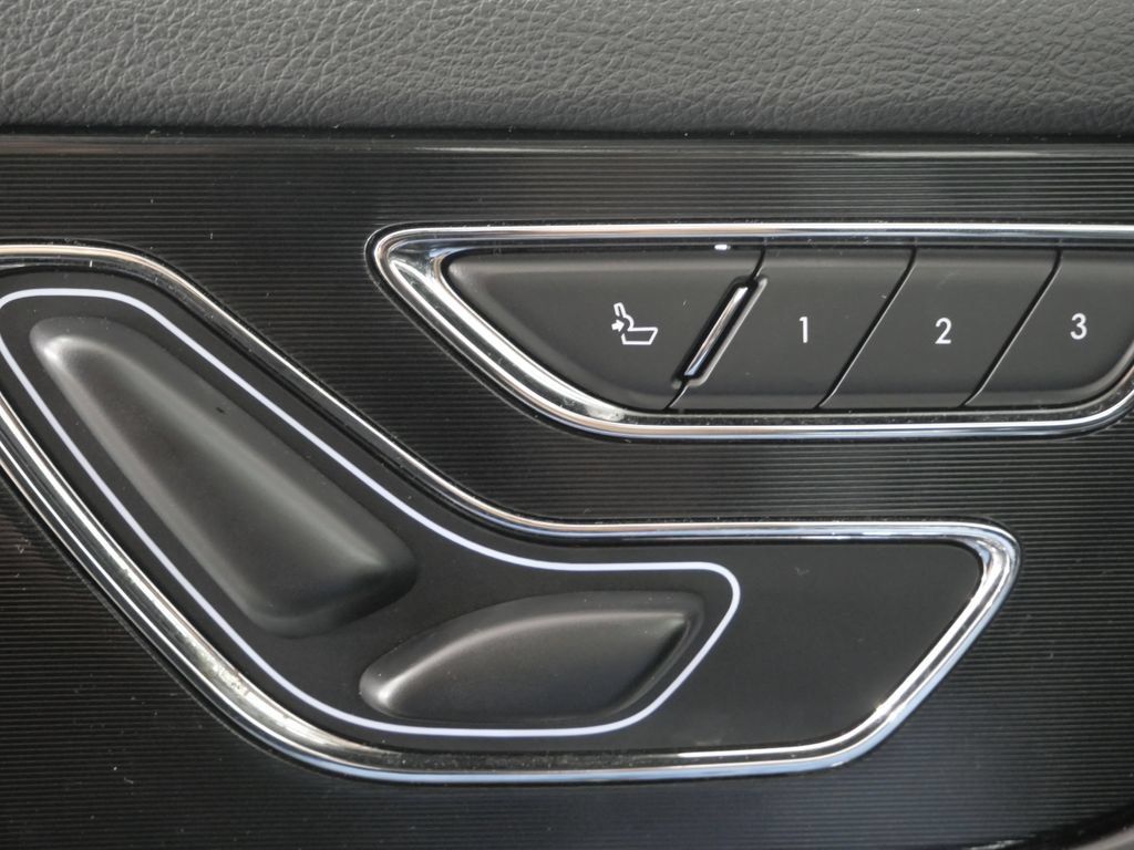 Used 2023 Lincoln Corsair FWD image 15