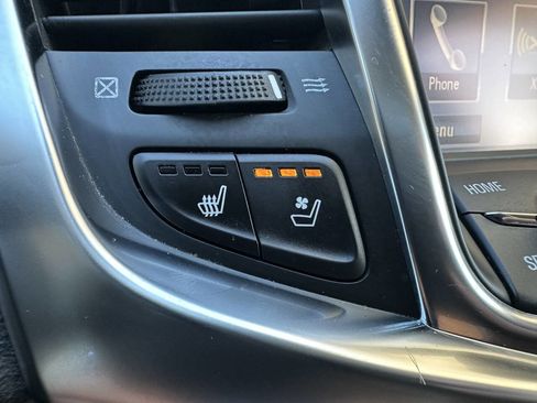 Used 2014 Chevrolet SS image 25