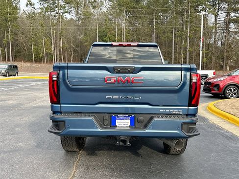 New 2026 GMC Sierra 2500 Denali w/ Denali Reserve Package image 15
