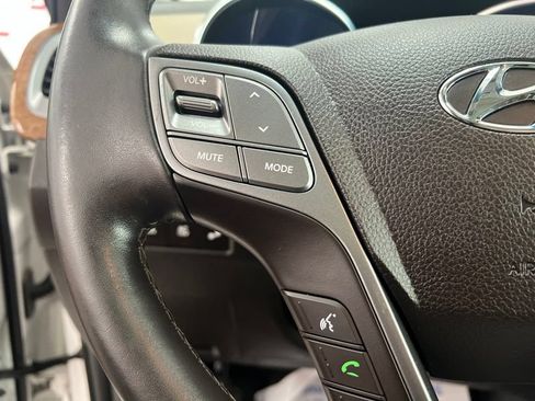 Used 2016 Hyundai Santa Fe Limited w/ Option Group 04 AWD/4WD image 24