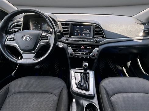 Used 2017 Hyundai Elantra Value Edition w/ Cargo Package FWD image 7