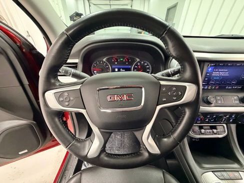 Certified 2020 GMC Acadia SLT image 11