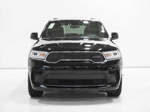 Used 2024 Dodge Durango SXT image 3
