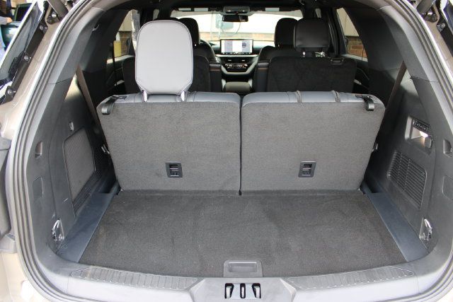 Used 2026 Ford Explorer Tremor w/ Tremor Ultimate Package AWD/4WD image 40