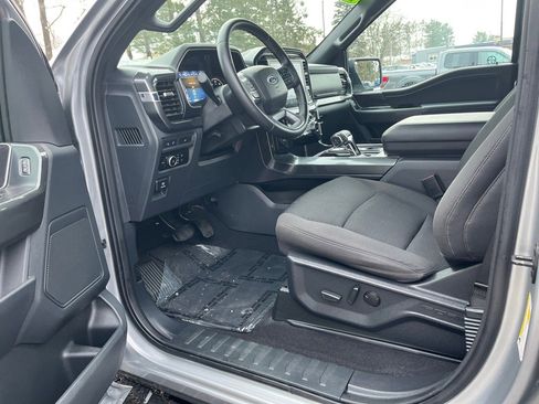 Used 2023 Ford F150 XLT w/ Equipment Group 302A High image 9