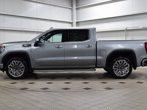 Used 2023 GMC Sierra 1500 Denali Ultimate image 4