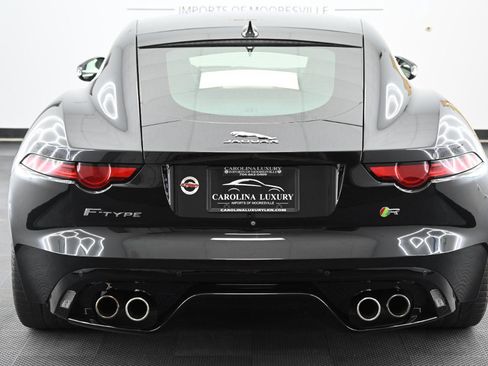 Used 2019 Jaguar F-TYPE R AWD/4WD image 3