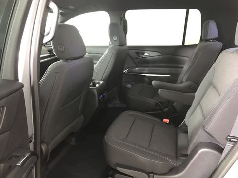 New 2026 Chevrolet Traverse LT w/ Midnight/Sport Edition image 12