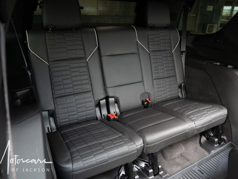 Used 2024 Cadillac Escalade Sport Platinum image 29