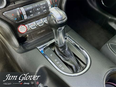 Used 2015 Ford Mustang GT Premium image 33