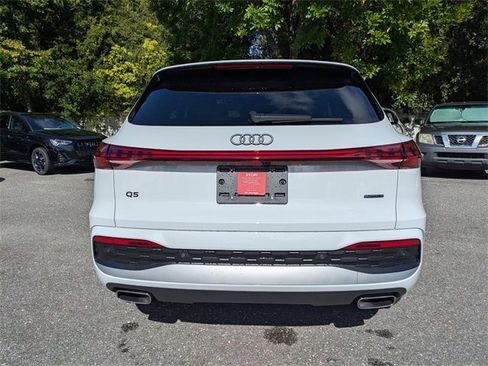 Used 2025 Audi Q5 Premium Plus w/ Premium Plus image 7