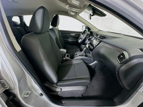 Used 2021 Nissan Rogue Sport S FWD image 31