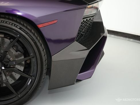 Used 2015 Lamborghini Aventador LP 700-4 image 11