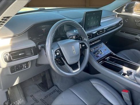 Used 2020 Lincoln Aviator Reserve w/ Elements Package Plus image 14