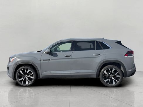 New 2026 Volkswagen Atlas Cross Sport SEL Premium R-Line AWD/4WD image 4