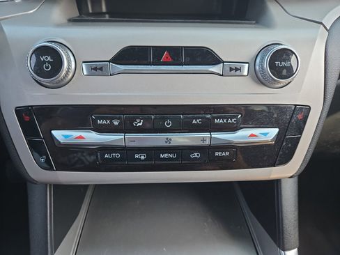 Certified 2023 Ford Explorer XLT w/ Equipment Group 202A image 20