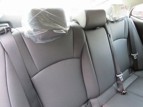 Used 2023 Lexus ES 300h w/ Premium Package FWD image 9