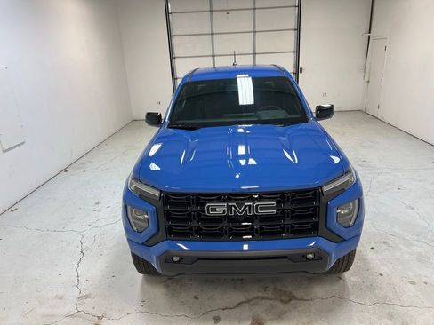 New 2026 GMC Canyon Elevation w/ Convenience Package image 6