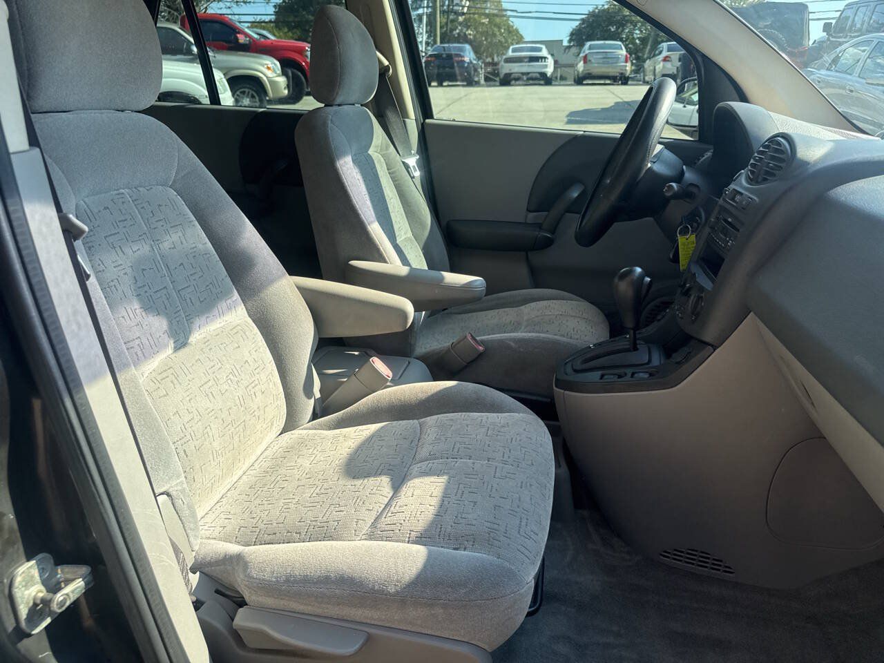 Used 2002 Saturn Vue AWD V6 image 18