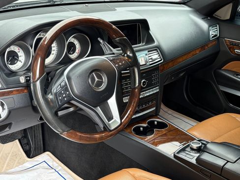 Used 2016 Mercedes-Benz E 550 Coupe w/ Premium 2 Package image 21