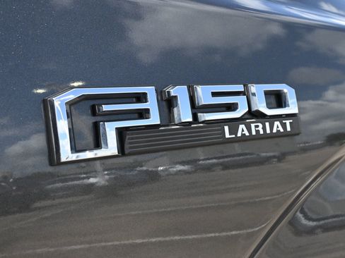 Used 2020 Ford F150 Lariat w/ Equipment Group 501A Mid RWD image 21