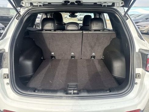 Used 2024 Jeep Compass Limited image 7