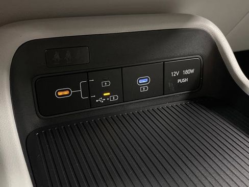 New 2026 Hyundai Kona SE image 21