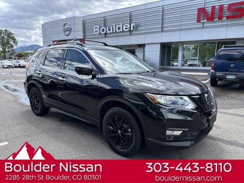 Used 2018 Nissan Rogue SV w/ Premium Package AWD/4WD image 1