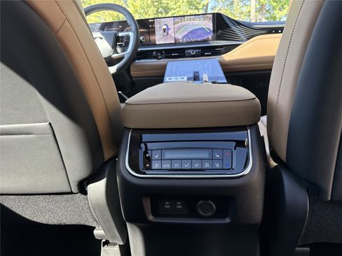 New 2026 INFINITI QX80 Luxe w/ Cargo Package image 48