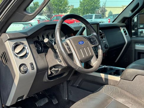 Used 2014 Ford F250 Lariat w/ Lariat Ultimate Package AWD/4WD image 16