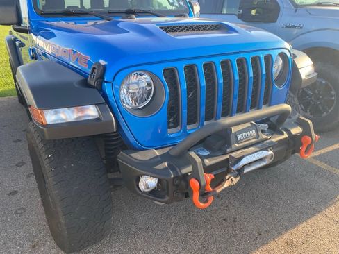 Used 2021 Jeep Gladiator Mojave AWD/4WD image 3