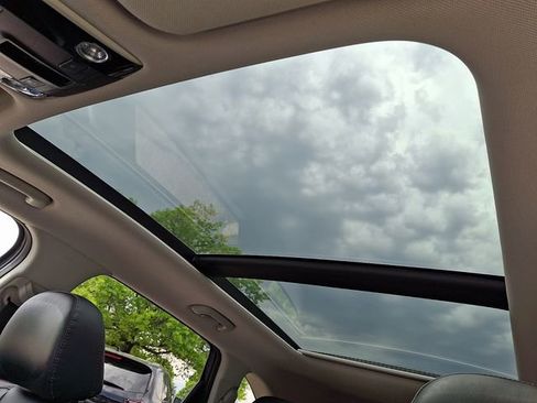 Used 2022 Kia Sorento S w/ Panoramic Sunroof Package AWD/4WD image 14