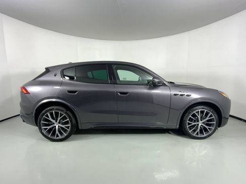 New 2026 Maserati Grecale Modena AWD/4WD image 3