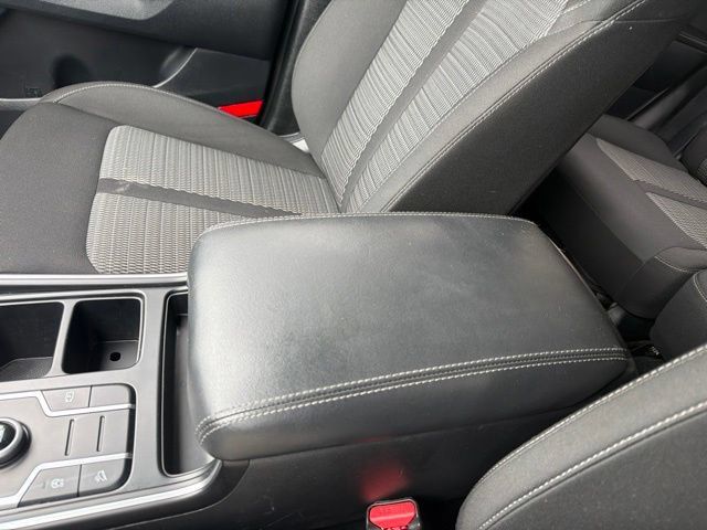 Used 2023 Kia Sorento LX FWD image 35