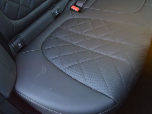 Certified 2025 BMW X5 xDrive40i w/ Premium Package image 33