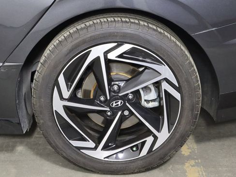 Used 2025 Hyundai Sonata SEL FWD image 40