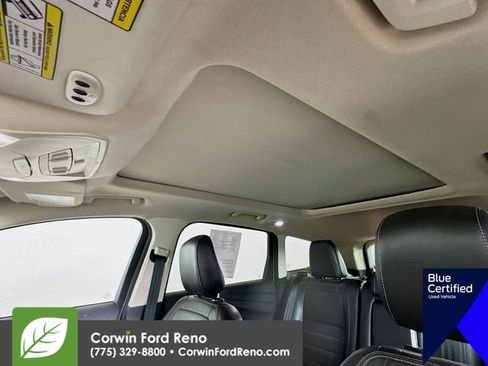 Used 2018 Ford Escape Titanium image 25